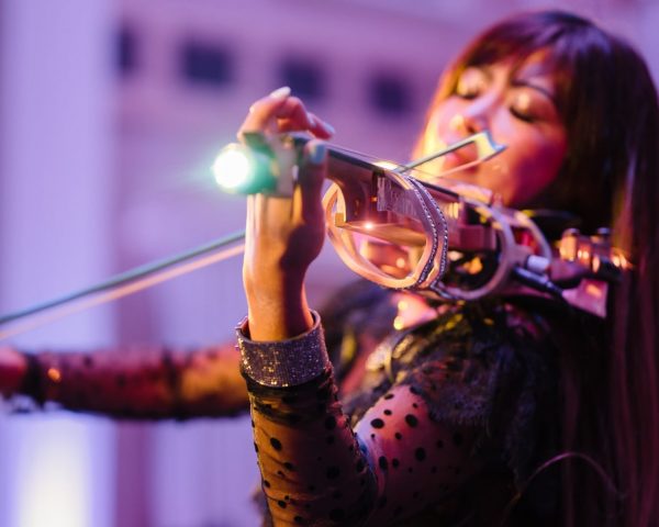 Electric Violinist for Hire-2