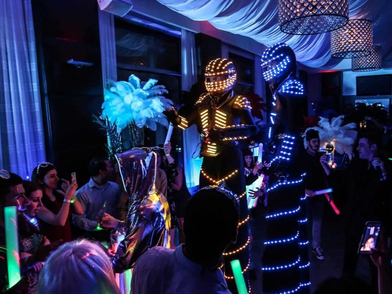 LED Robot Dancers