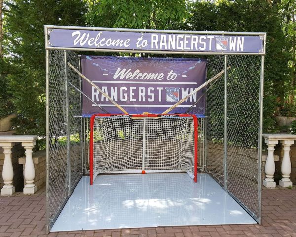 Live-Slap-Shot-Hockey