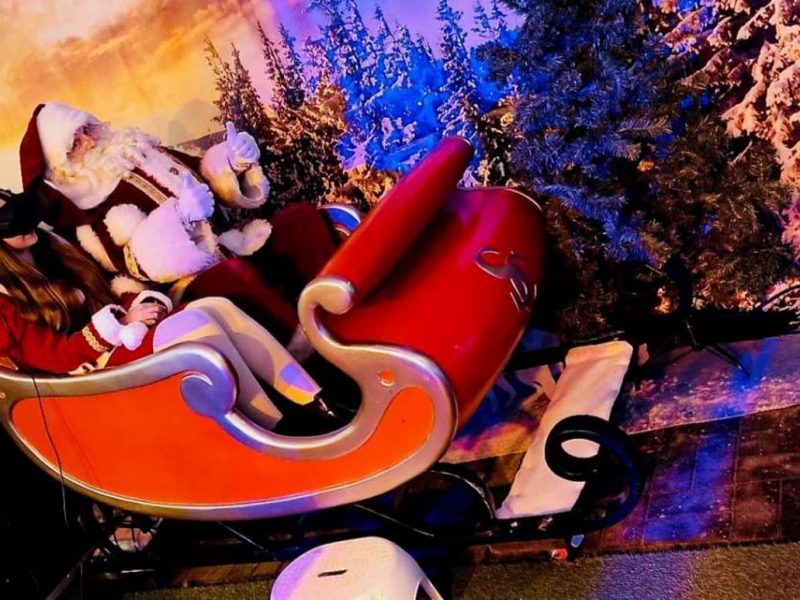 VR Santa’s Sleigh Ride--2